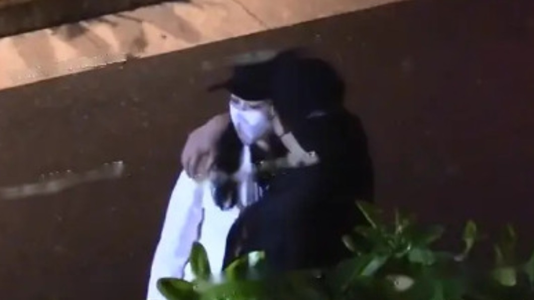 潘瑋柏與老婆互動親密。(圖/翻攝自微博)