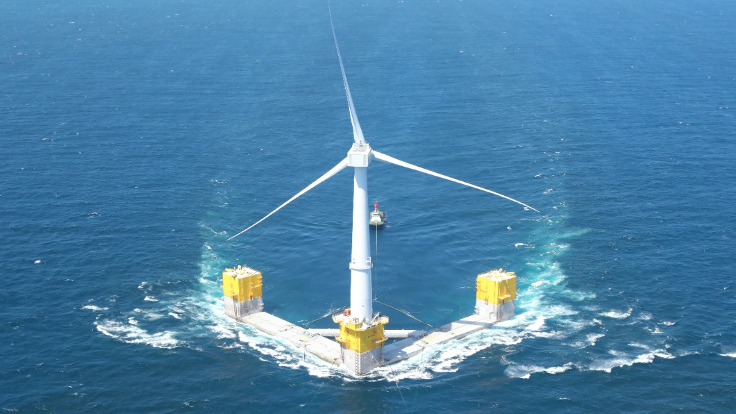 日本拚「脫碳社會」!屋久島99%靠水力 銚子港轉型風電