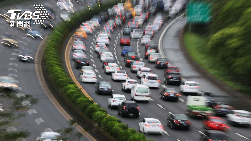 元旦連假易塞路段出爐 預估「出遊車潮」這天起湧現