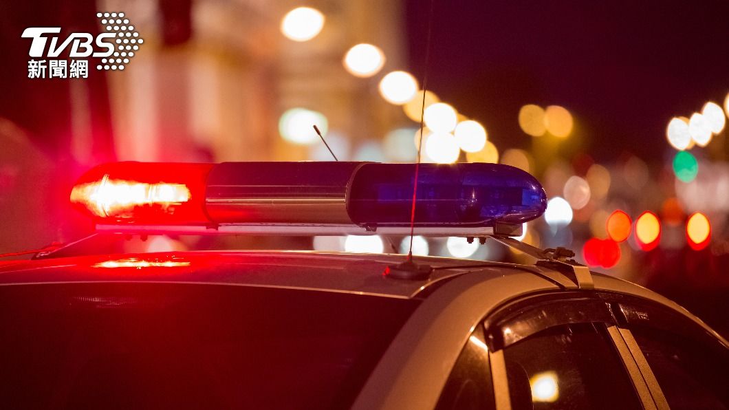 該名嫌犯目前逃逸中,警方正極力追緝。(示意圖/shutterstock達志影像)