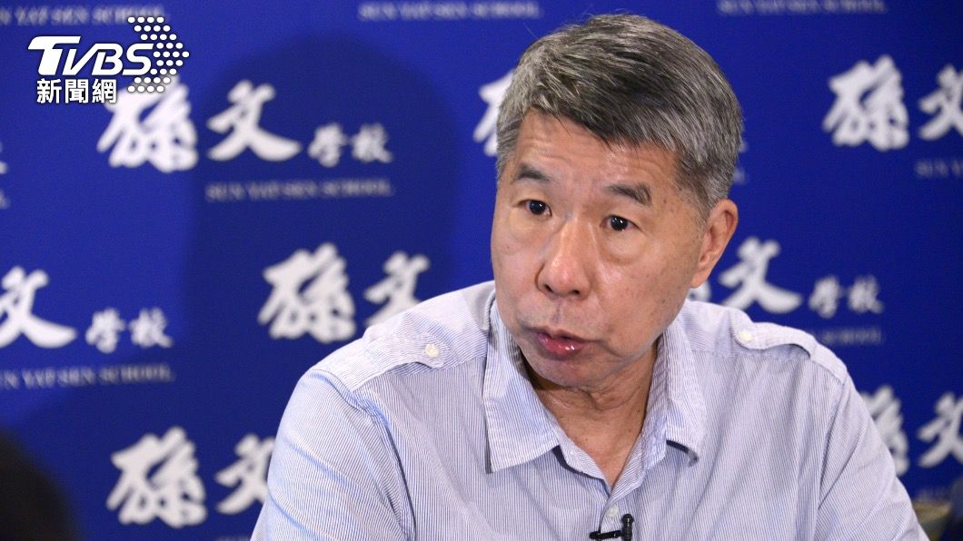 張亞中獲得廣大深藍黨員支持，成為朱立倫不可忽視的黨內力量。（圖／TVBS資料畫面）