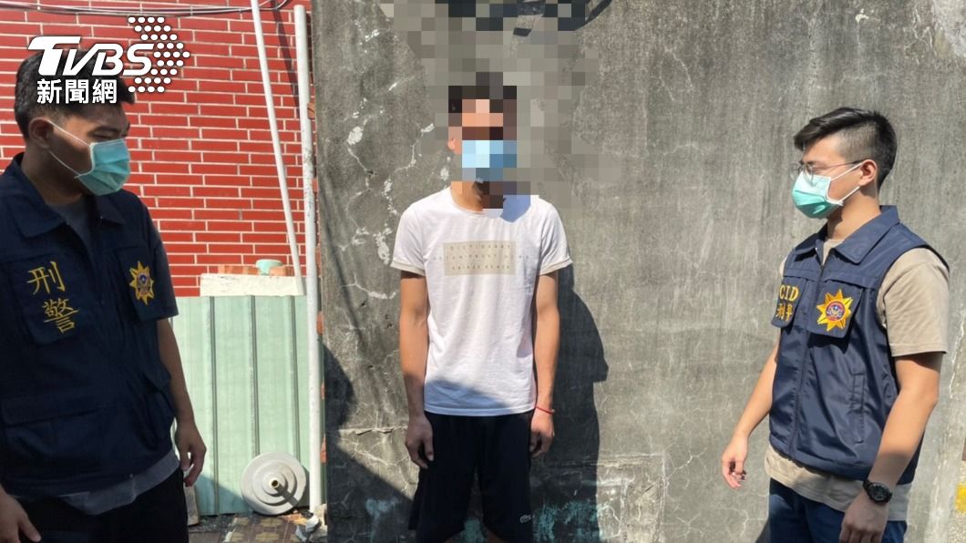 嫌犯到案稱不滿阮男太吵又打人,才會動手反擊。(圖/TVBS)
