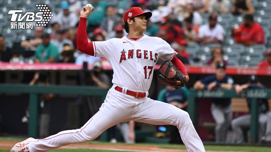 大谷本來有望在這場比賽中拿下勝投,不料隊友卻不給力。(圖/AP)