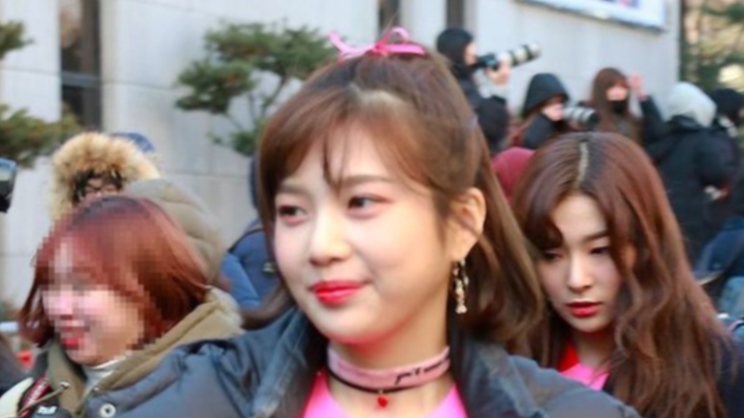 Joy剛出道時還有點肉肉的。（圖／翻攝自rv.joy_luv IG）