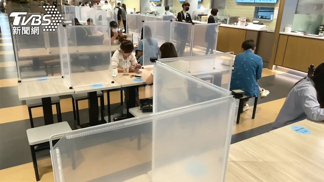 二級警戒確定延長!5娛樂場開放、內用免隔板「新規一次看」