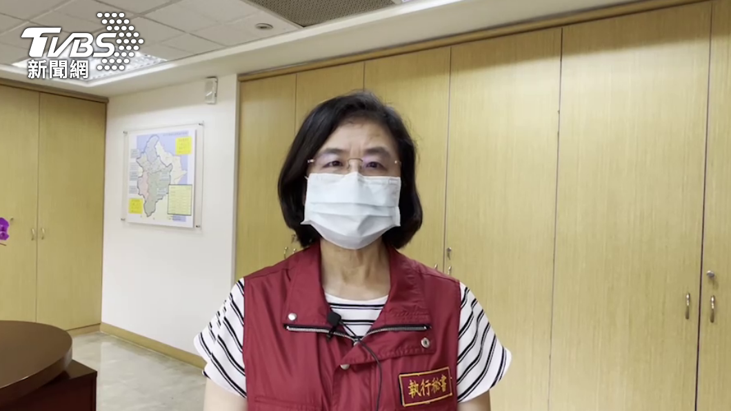 衛生局長陳潤秋表示,即日起停止恩主公醫院疫苗施打作業1週進行懲處。(圖/TVBS)
