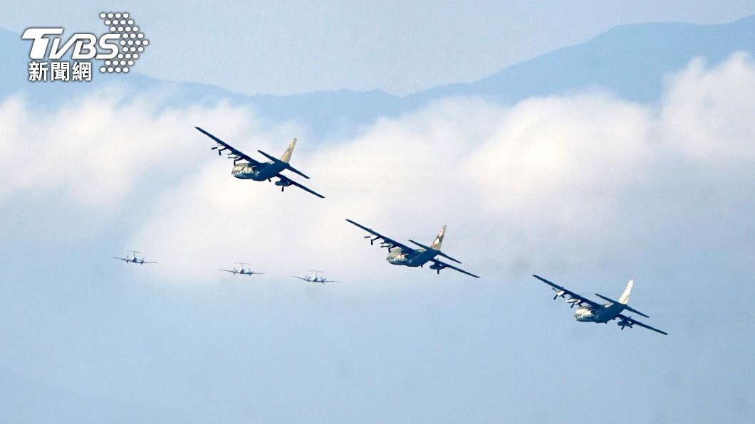 C-130國慶預演。(圖/中央社)
