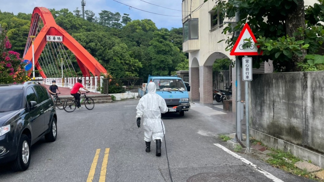 花蓮縣府進行清消。(圖/花蓮縣政府)