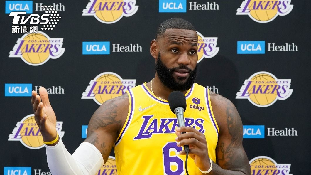 勸其他NBA球員跟進打疫苗 詹姆斯:非我分內事