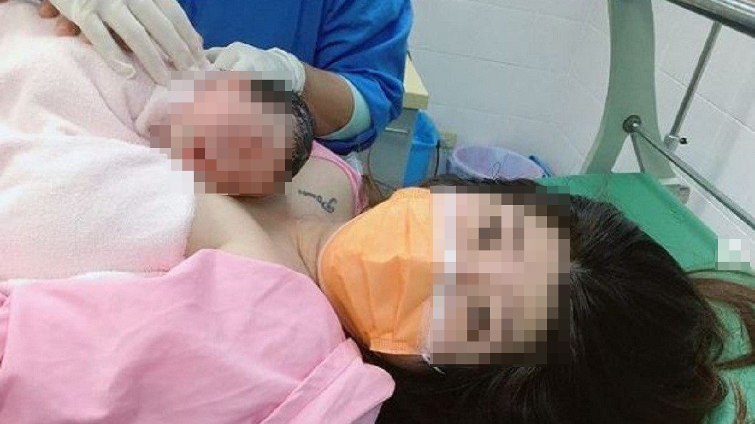 殉職飛官羅尚樺的遺孀生下女兒小玉米。(圖/翻攝自IG)