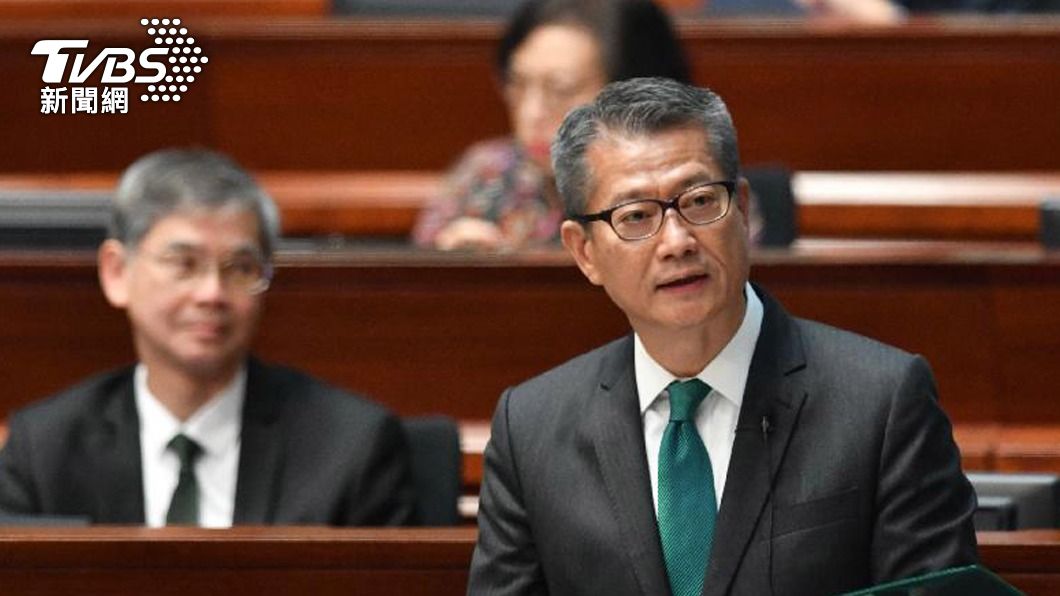 香港財政司司長陳茂波提交將壹傳媒有限公司清盤的呈請。(圖/中央社)