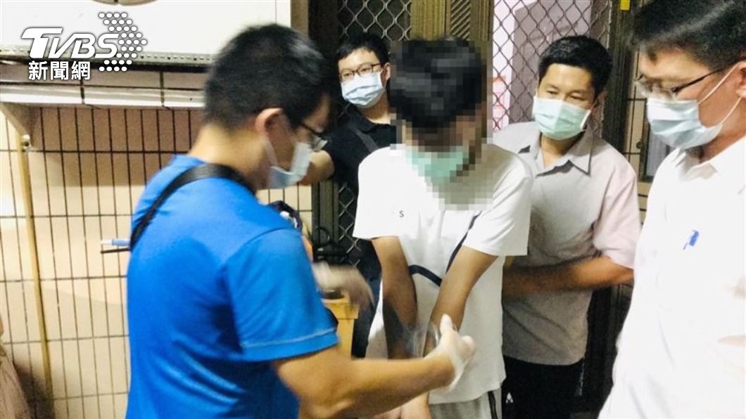 Cosplay交警不雅影片瘋傳 鮮肉「男主角」落網