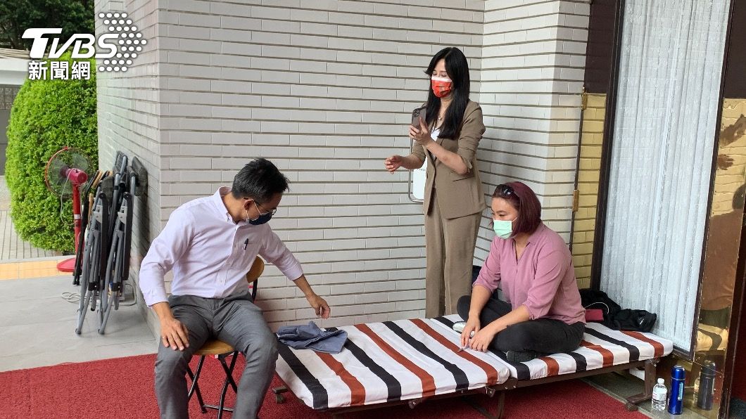 蘇貞昌明再赴立院!藍委議場前排班 準備全力杯葛