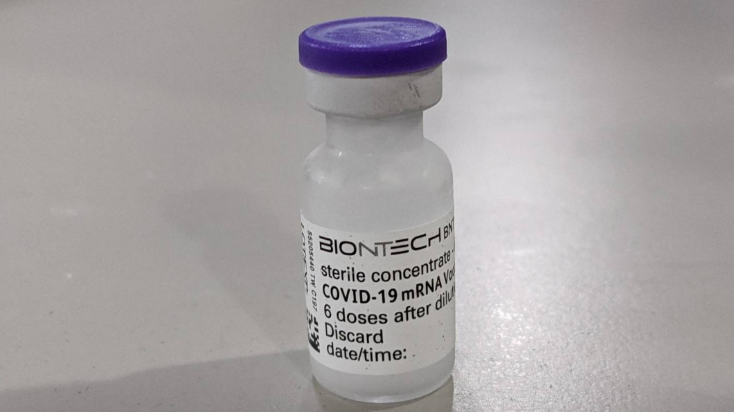 首批客製化標籤BNT 效期至2022年2月8日