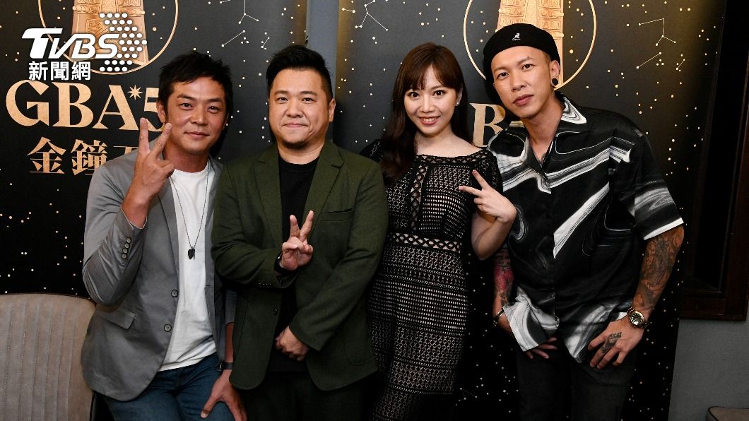 《全明星》製作人RONE、小春、姚元浩及蔡尚樺出席慶功宴。（圖／三立電視提供）