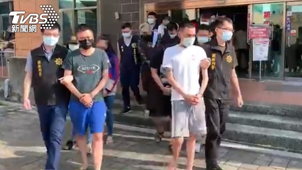 警方逮捕13名犯嫌。(圖/TVBS)