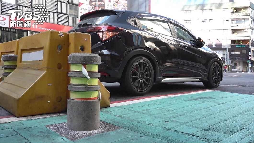 汽車違停。(示意圖/TVBS資料畫面)
