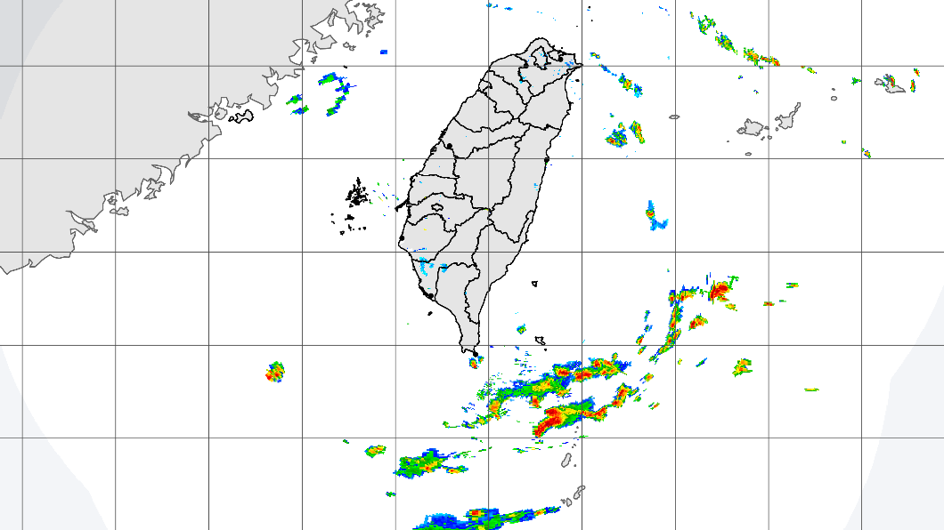 東半部、基隆北海岸與恆春半島有局部短暫降雨。（圖／中央氣象局）