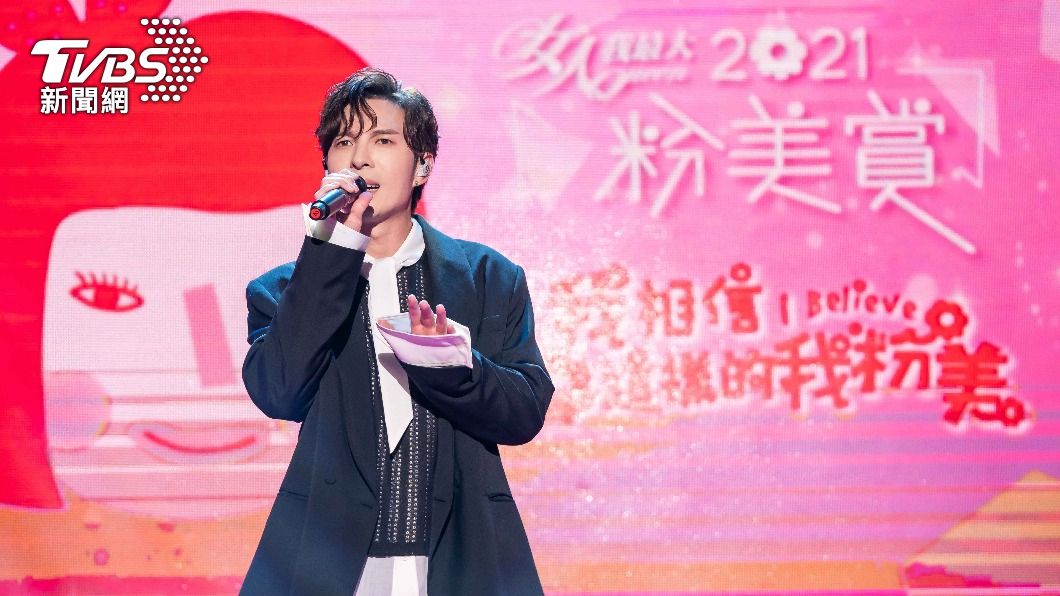 陳勢安大方分享皮膚白皙的保養秘訣。（圖／TVBS）