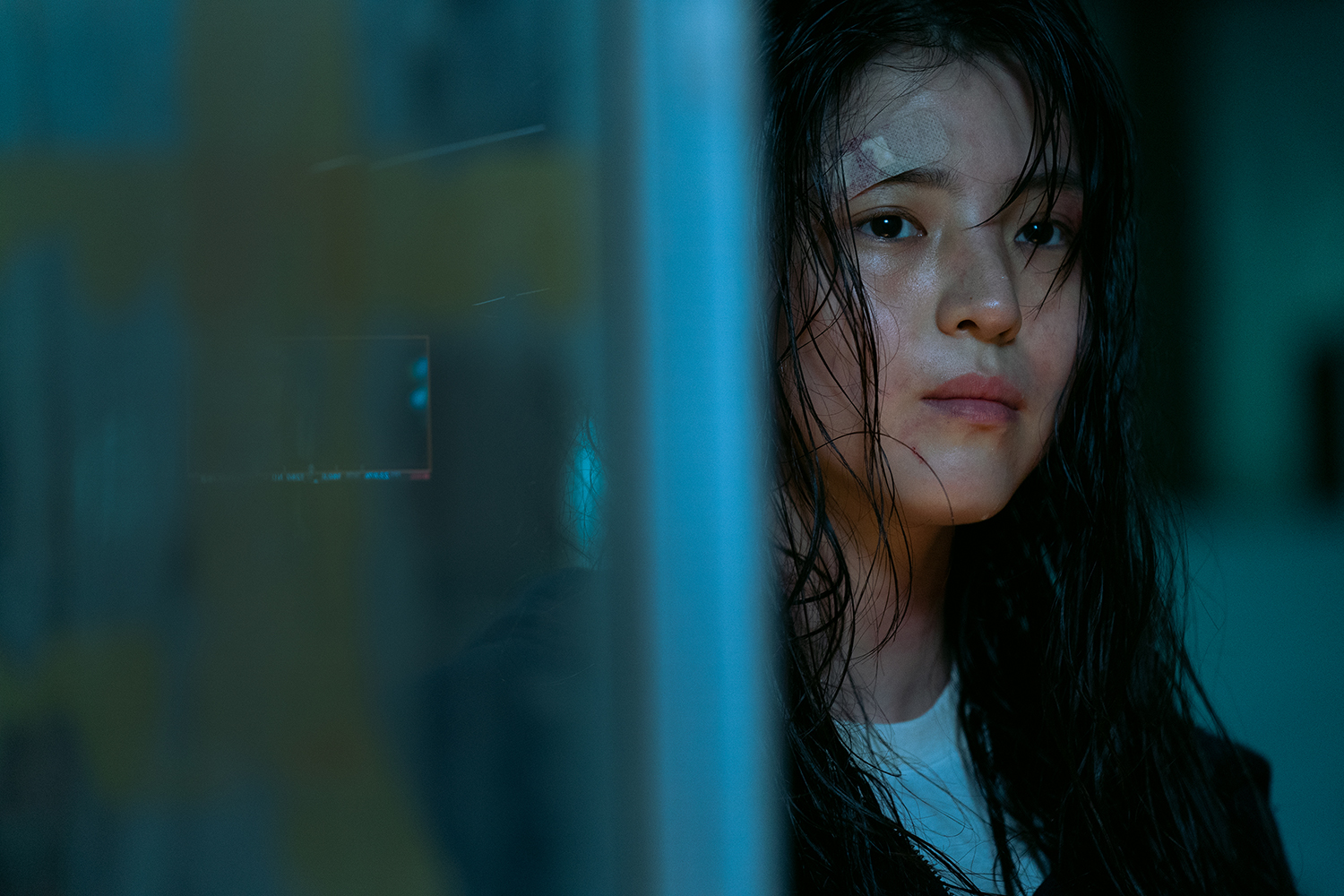 韓韶禧在親眼目睹父親被殺後決心為父報仇。(圖/Netflix提供)