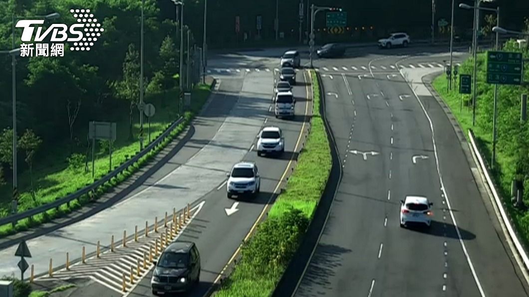 國慶連假蘇花改車流 宜蘭縣估9日逾2.1萬輛次