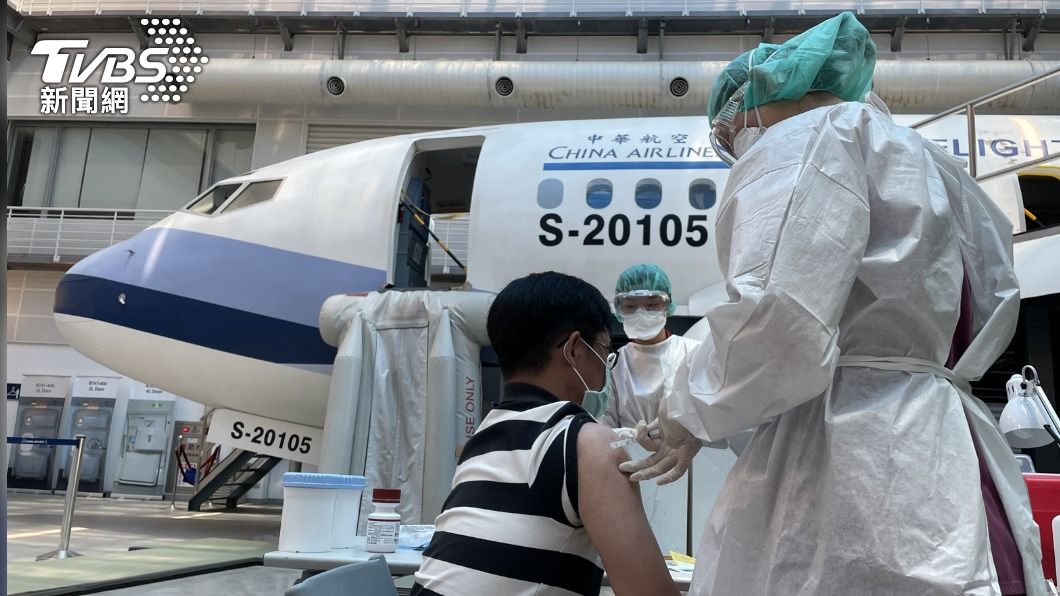 歷時近半年!國籍航空組員完成接種作業 仍有人苦等混打