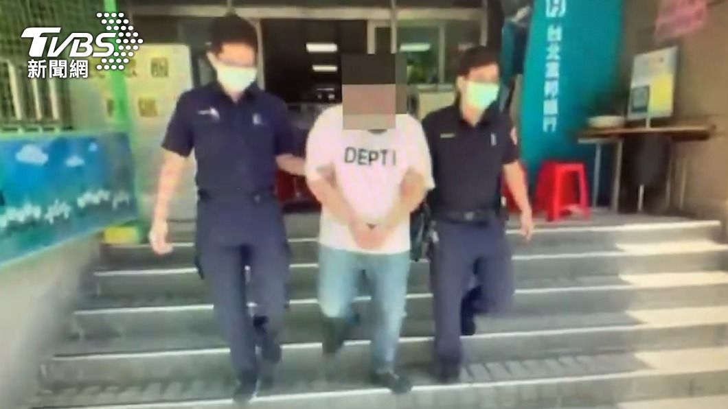 柯男坦承涉毒遭移送法辦。（圖／TVBS）