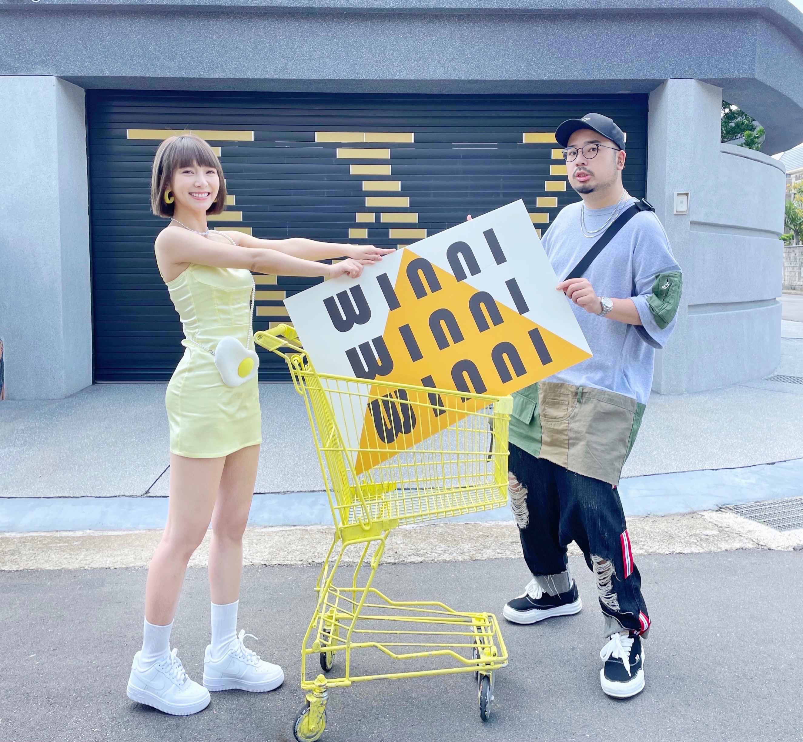 溫妮首波主打歌〈如果時間暫停〉找來阿達跨刀擔任製作人。（圖／哈囉你好工作室提供）