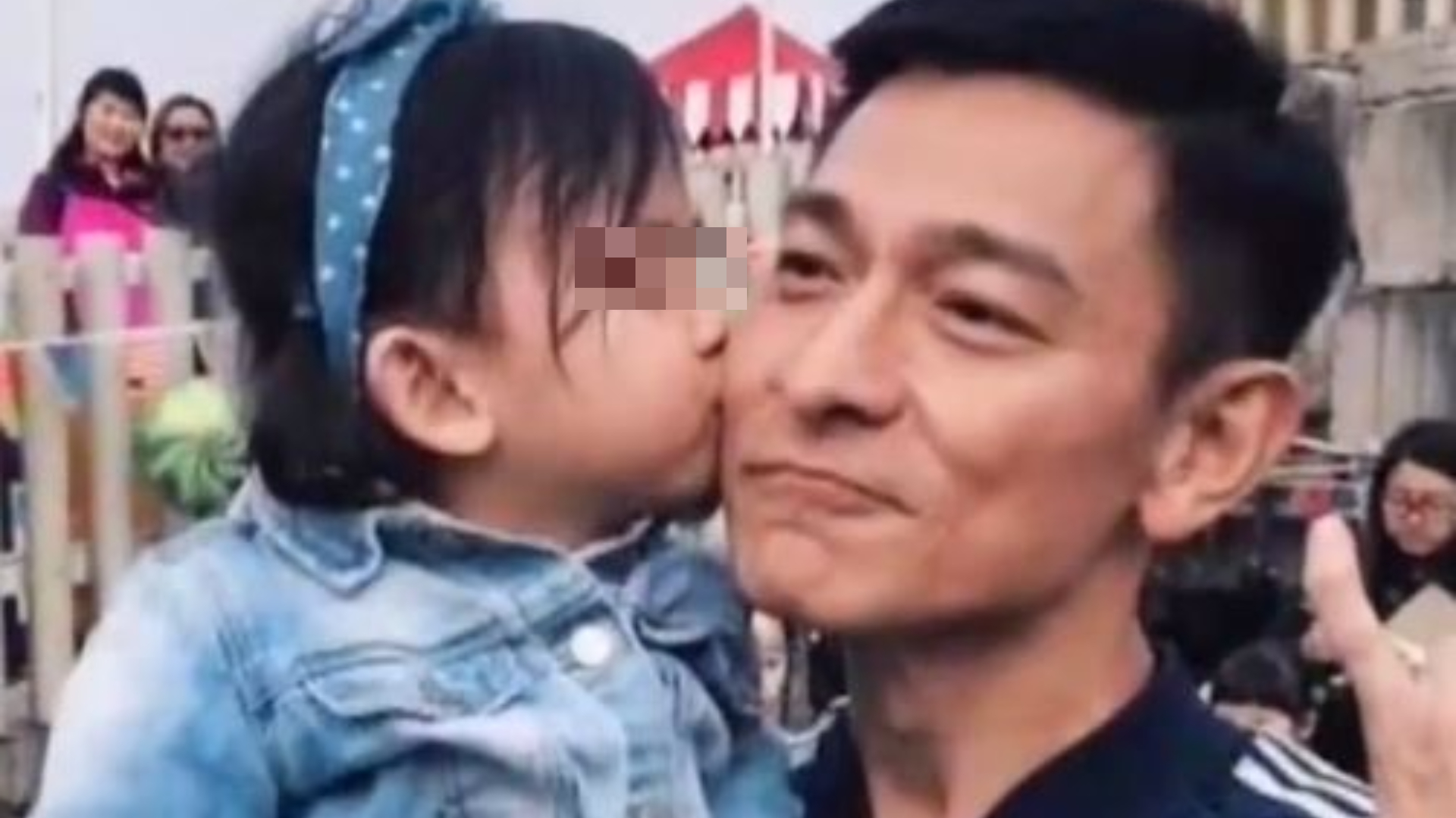 寵女無極限!劉德華砸8億買豪宅送女兒 私人飛機載出遊