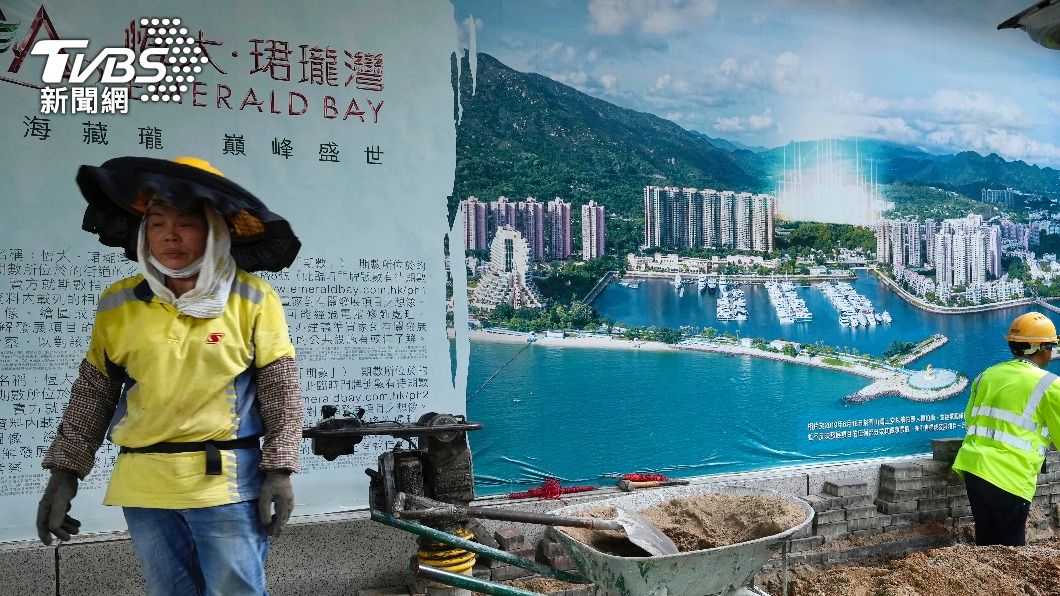 香港地產仲介公司表示,幫恆大賣房產卻收不到佣金。(圖/達志影像美聯社)
