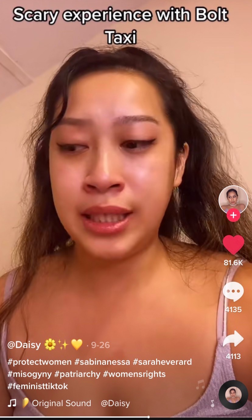 黛西述說著自己碰見恐怖司機的經歷。(圖/翻攝自babyblossomxox 抖音)