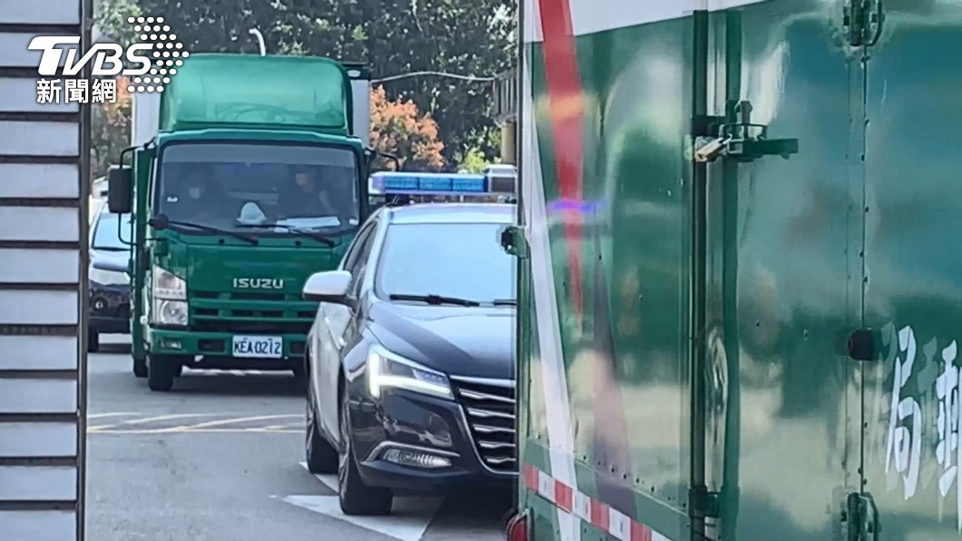 不滿被當送快篩工具人 郵政產工爆氣嗆「高雄藥師公會」道歉