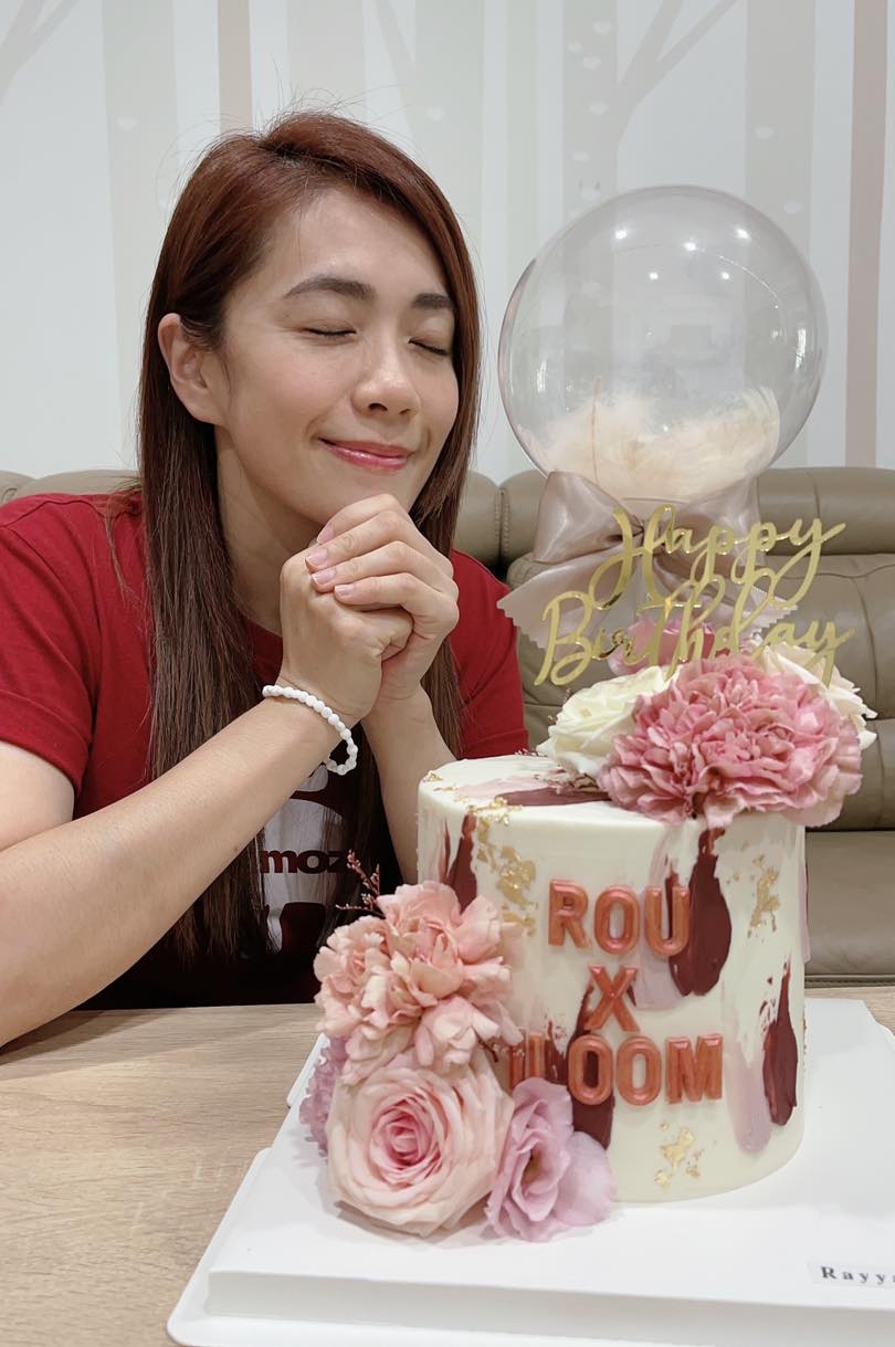 柯以柔迎接42歲生日。(圖/翻攝自柯以柔Facebook)