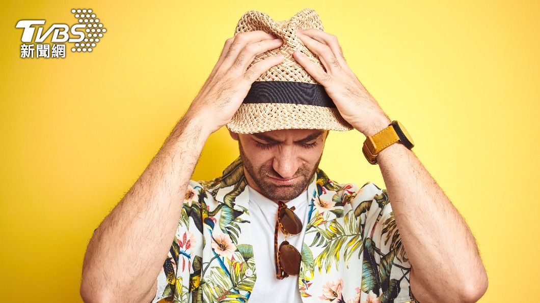 有些人擔心太常戴帽子會禿頭。(圖/shutterstock達志影像)