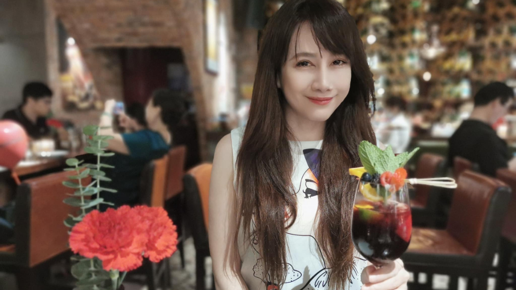 陳子璇甜喊「親愛的寶貝」。（圖／翻攝自陳子璇Facebook）