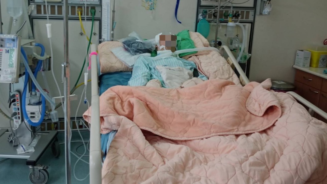 研究生打高端昏迷22天被漠視 父泣訴「把人民當什麼」
