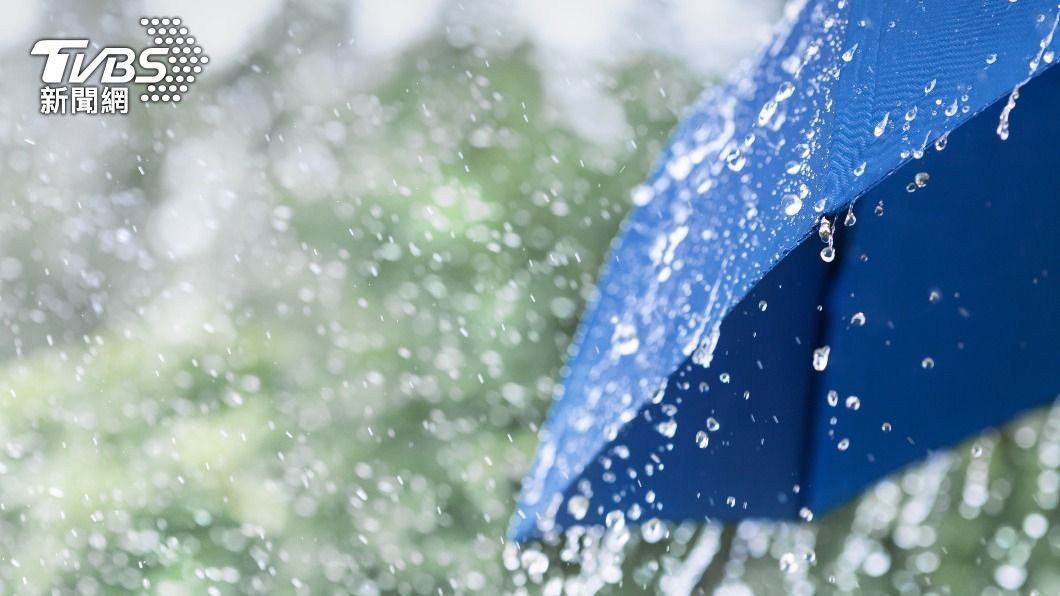陸山西暴雨 汾河新絳段現40年最大洪峰潰堤