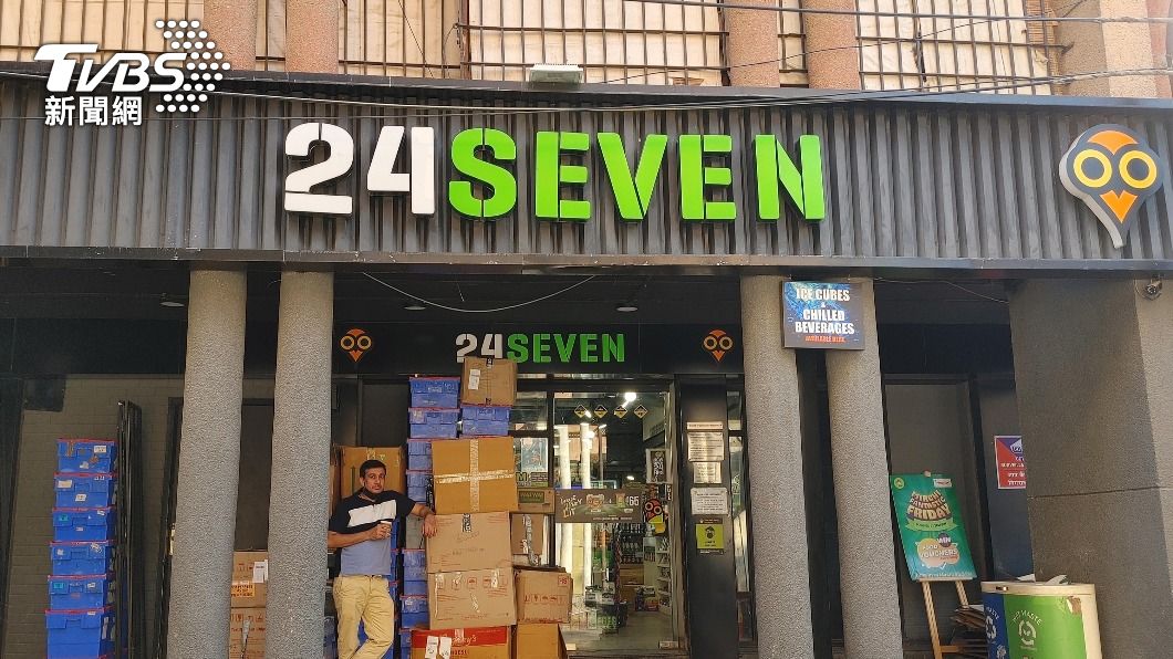 新消費體驗!印度首家小7門市開張 挑戰傳統「柑仔店」