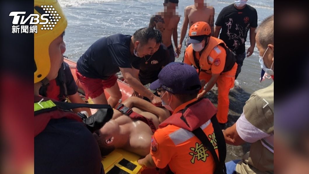 漁光島3人遭浪捲走 2人上岸、另一17歲少年不幸溺斃