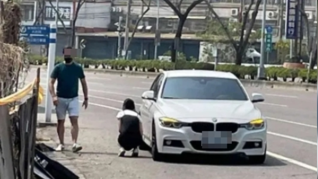 逼女友當街下跪?警澄清是「烏龍爆料」 網仍疑:不單純
