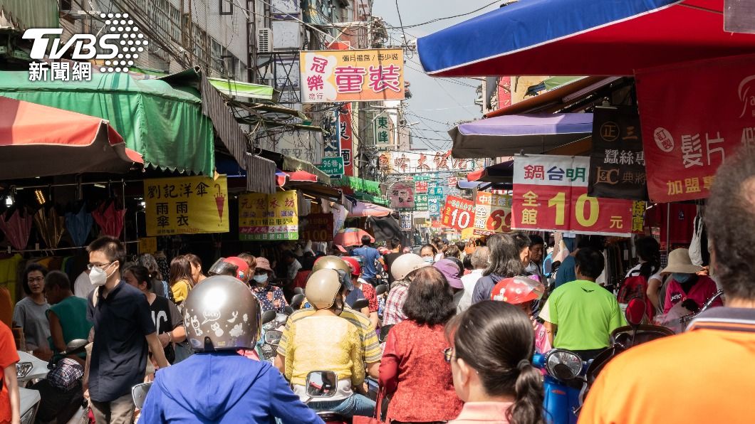 網友認為,台灣交通問題和房價高讓外國人難理解。(示意圖/shutterstock 達志影像)