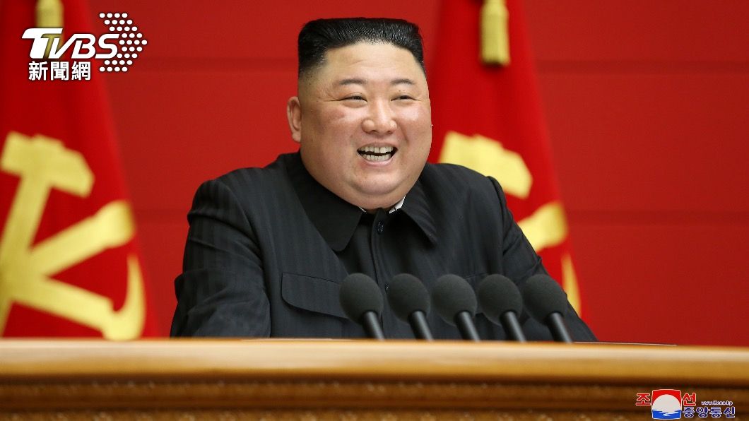 金正恩今年3月時身形仍相當「有份量」。(圖/達志影像路透社)