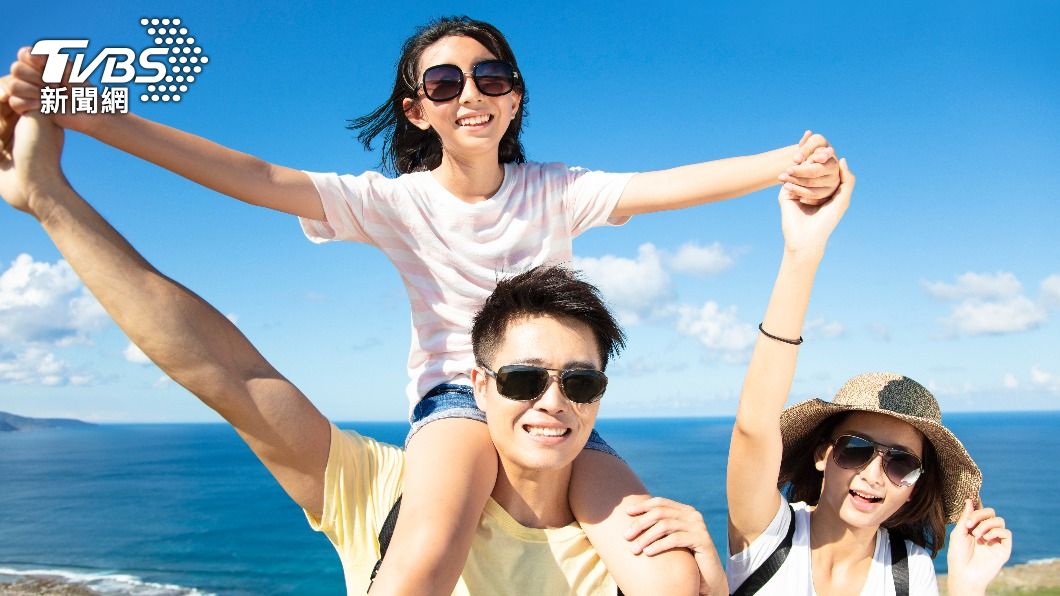 許多民眾會趁著假期出遊。(示意圖/shutterstock達志影像)