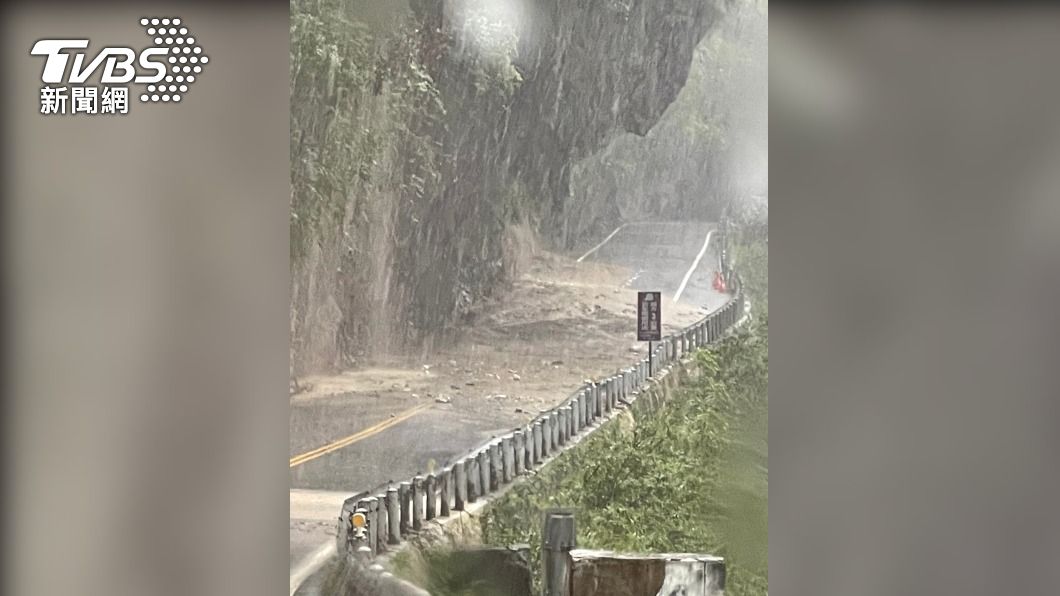 花東雨勢不斷 台30線、台8線關原至太魯閣路段封閉