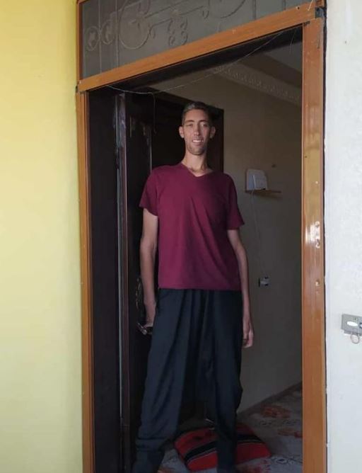 蓋兒吉與同為來自土耳其的男子蘇丹,成為全球身高最高的紀錄保持人。(圖/翻攝自蘇丹IG)