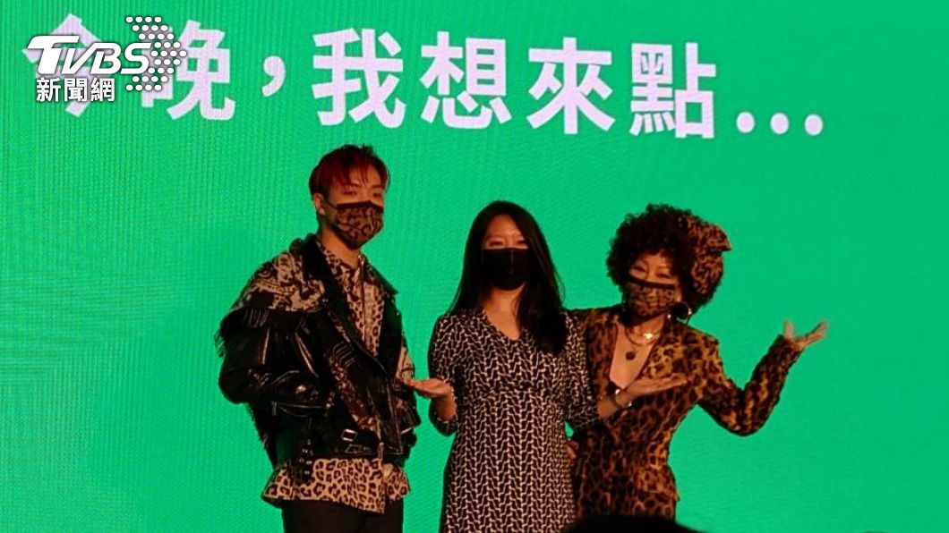 新生代R&B歌手ØZI以及資深時尚教主比莉姐和Uber Eats台灣區經理李佳穎。(圖/TVBS)