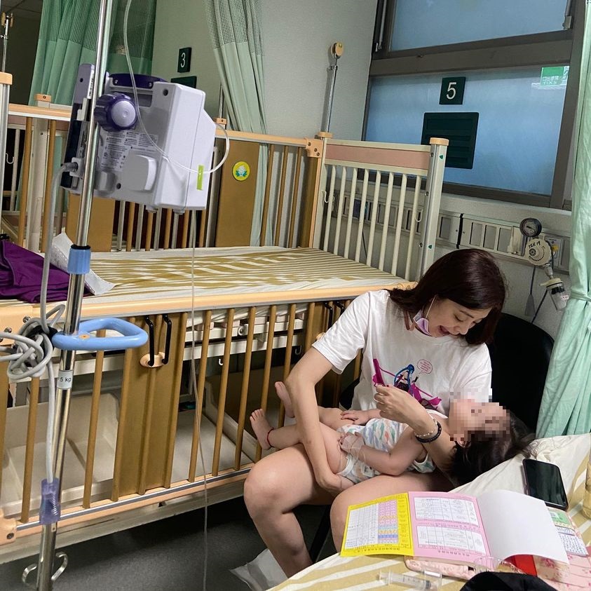張捷表示,目前女兒已無大礙。(圖/翻攝自張捷臉書)