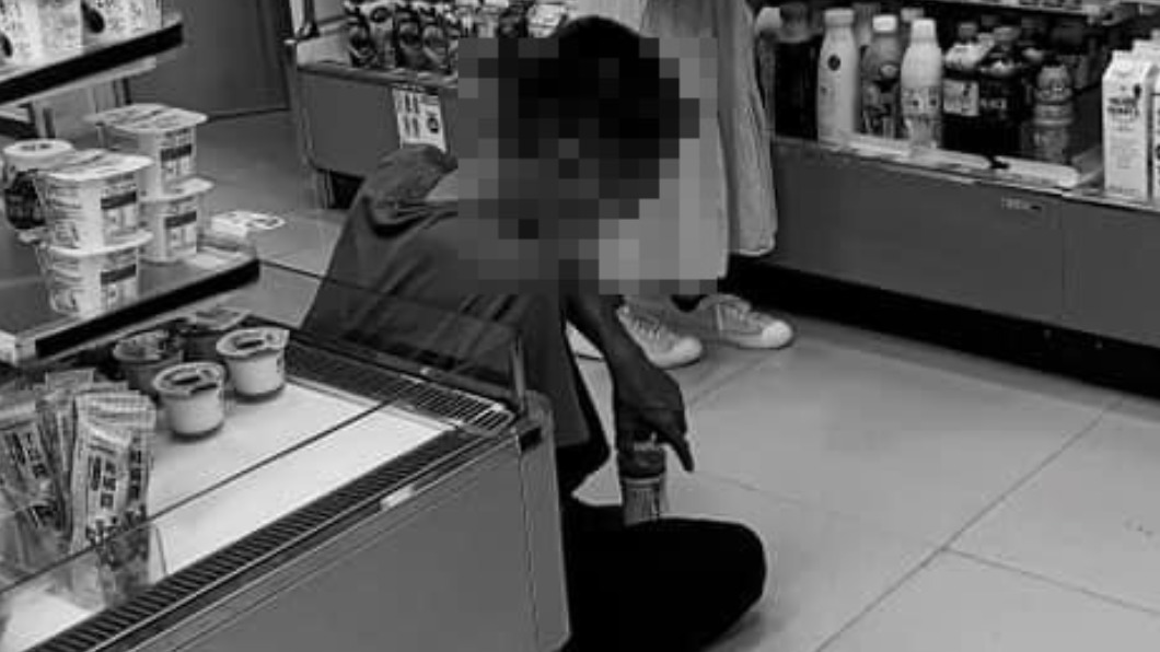 超商遇正妹忍不住！男手機欲偷拍被抓包稱「只是欣賞」