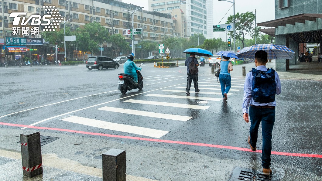剩3縣市大雨!新竹以南「終於放晴」 明晨再冷一波才回溫