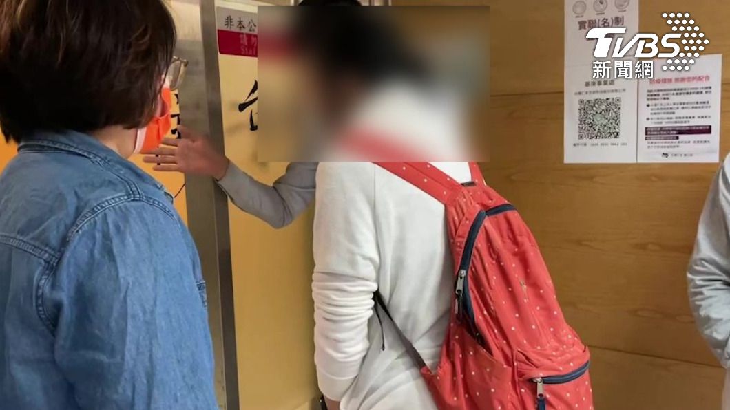 鼻酸！小兄妹齊落水　母輕訴罹難子「妹妹還沒回來，你要乖乖的」